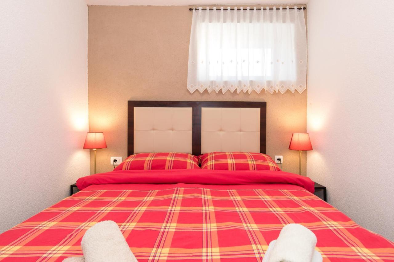 Apartman Lidija ริซิกา ภายนอก รูปภาพ