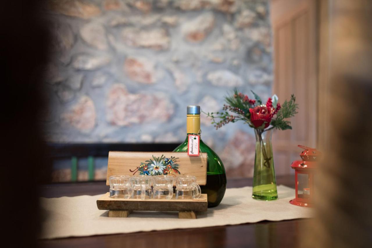 Apartman Lidija ริซิกา ภายนอก รูปภาพ